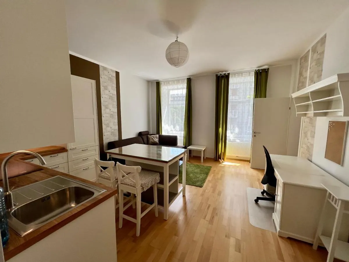 Cozy 2-Room Apartment Vienna 0*,  Austria